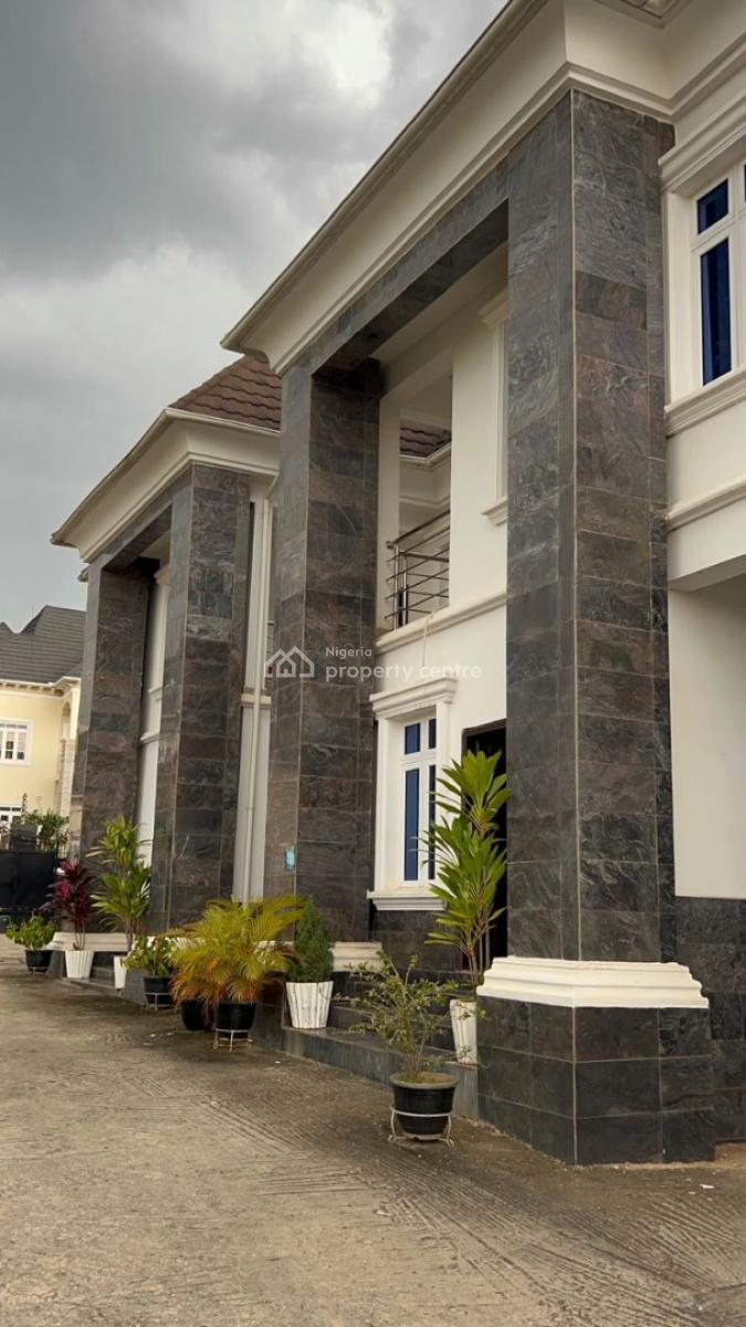 a Well-built Fully Serviced & Furnished 4-bedroom Semi-detached Duplex, Guzape District, Abuja, Semi-detached Duplex for Rent