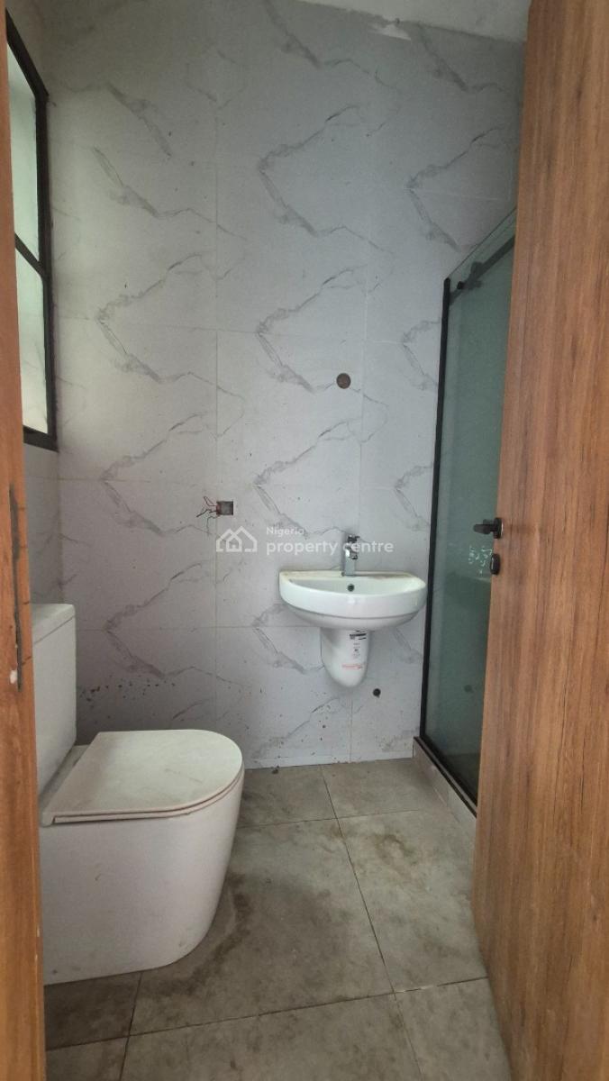 Direct Luxurious 3 Bedroom Apartment with a Room Bq in Gra Ikeja., Off Issac John Street Gra Ikeja, Ikeja Gra, Ikeja, Lagos, Flat / Apartment for Sale