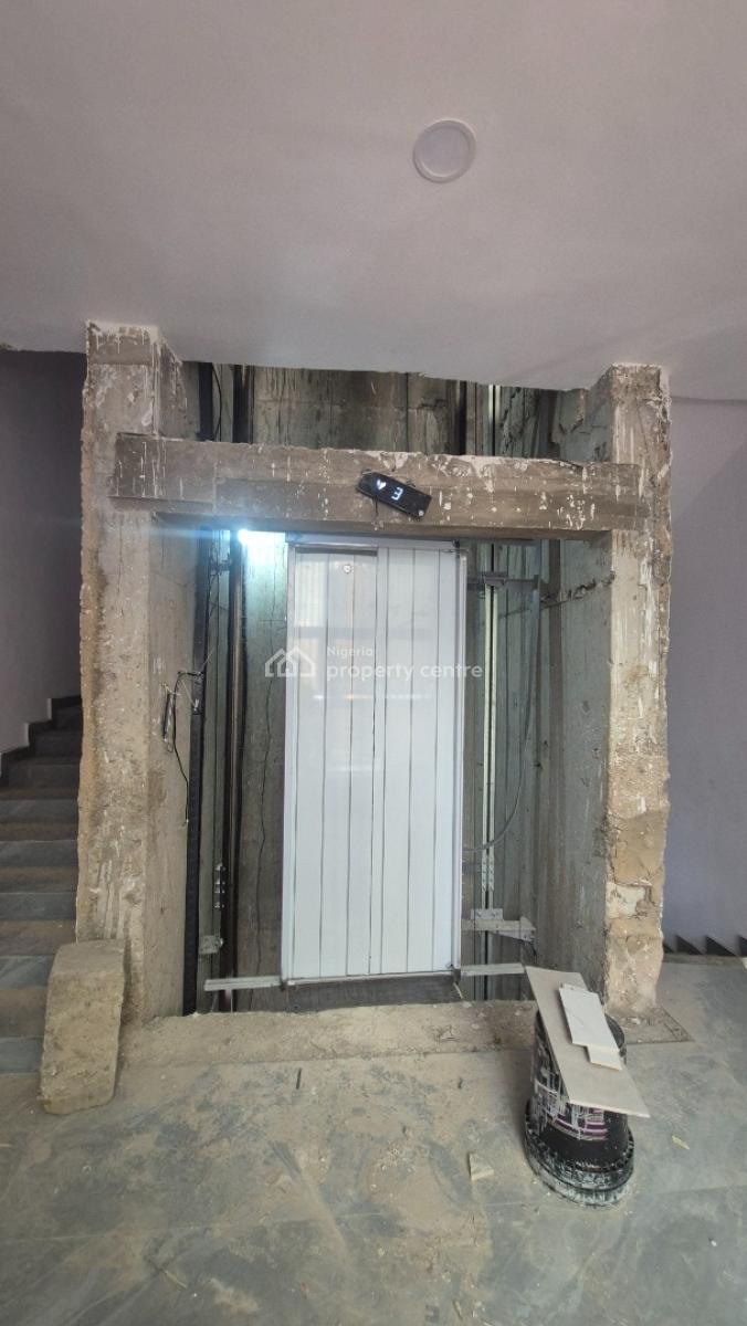 Direct Luxurious 3 Bedroom Apartment with a Room Bq in Gra Ikeja., Off Issac John Street Gra Ikeja, Ikeja Gra, Ikeja, Lagos, Flat / Apartment for Sale