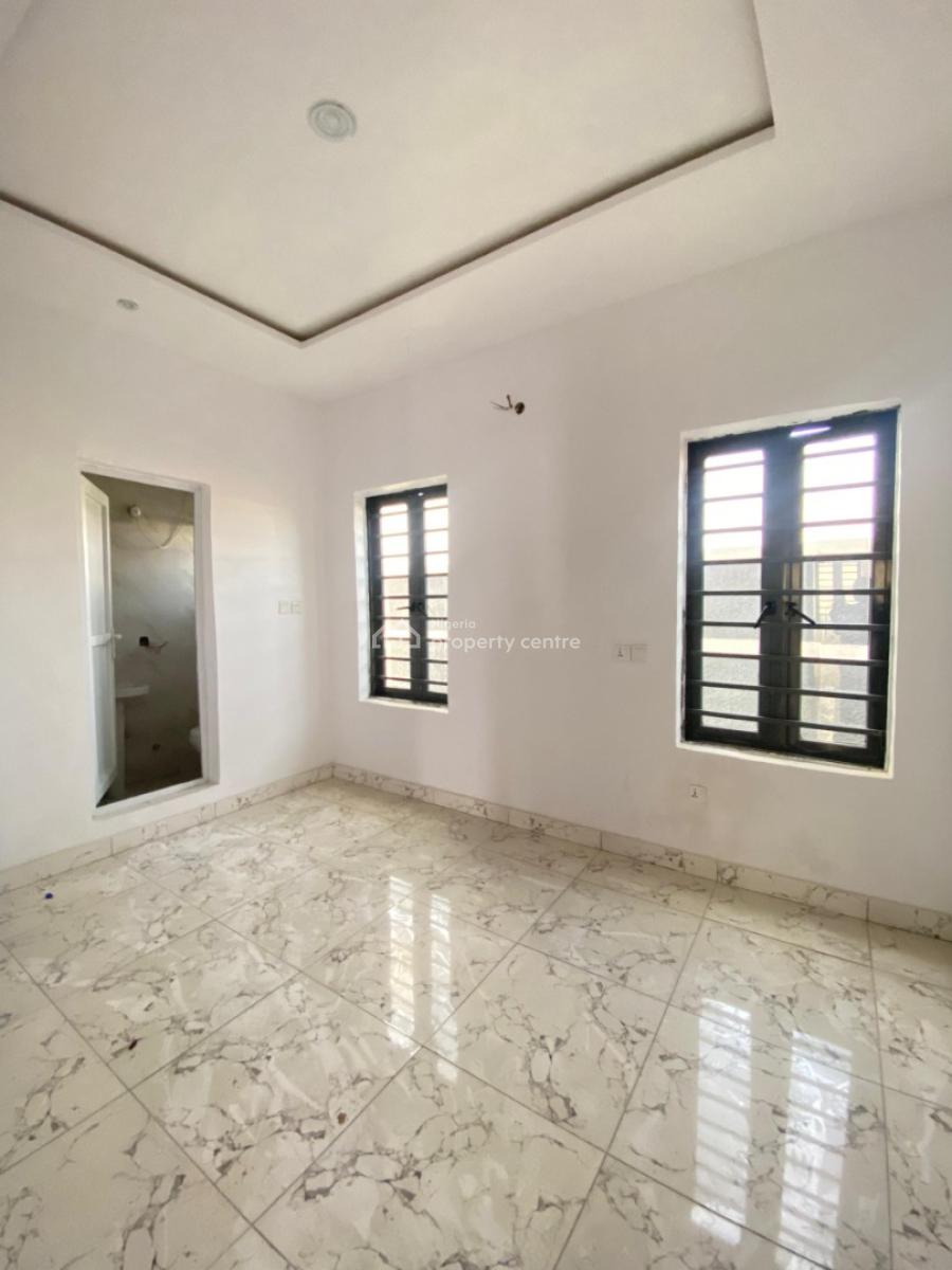 Good Looking 2 Bedroom Apartment, Ajah, Lagos, Flat / Apartment for Sale