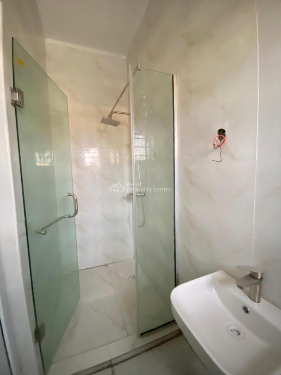 Good Looking 2 Bedroom Apartment, Ajah, Lagos, Flat / Apartment for Sale