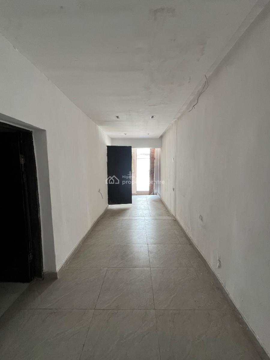 Standard 2bed Apartment in Lekki Phase 1, Lekki Phase 1, Lekki, Lagos, Flat / Apartment for Rent