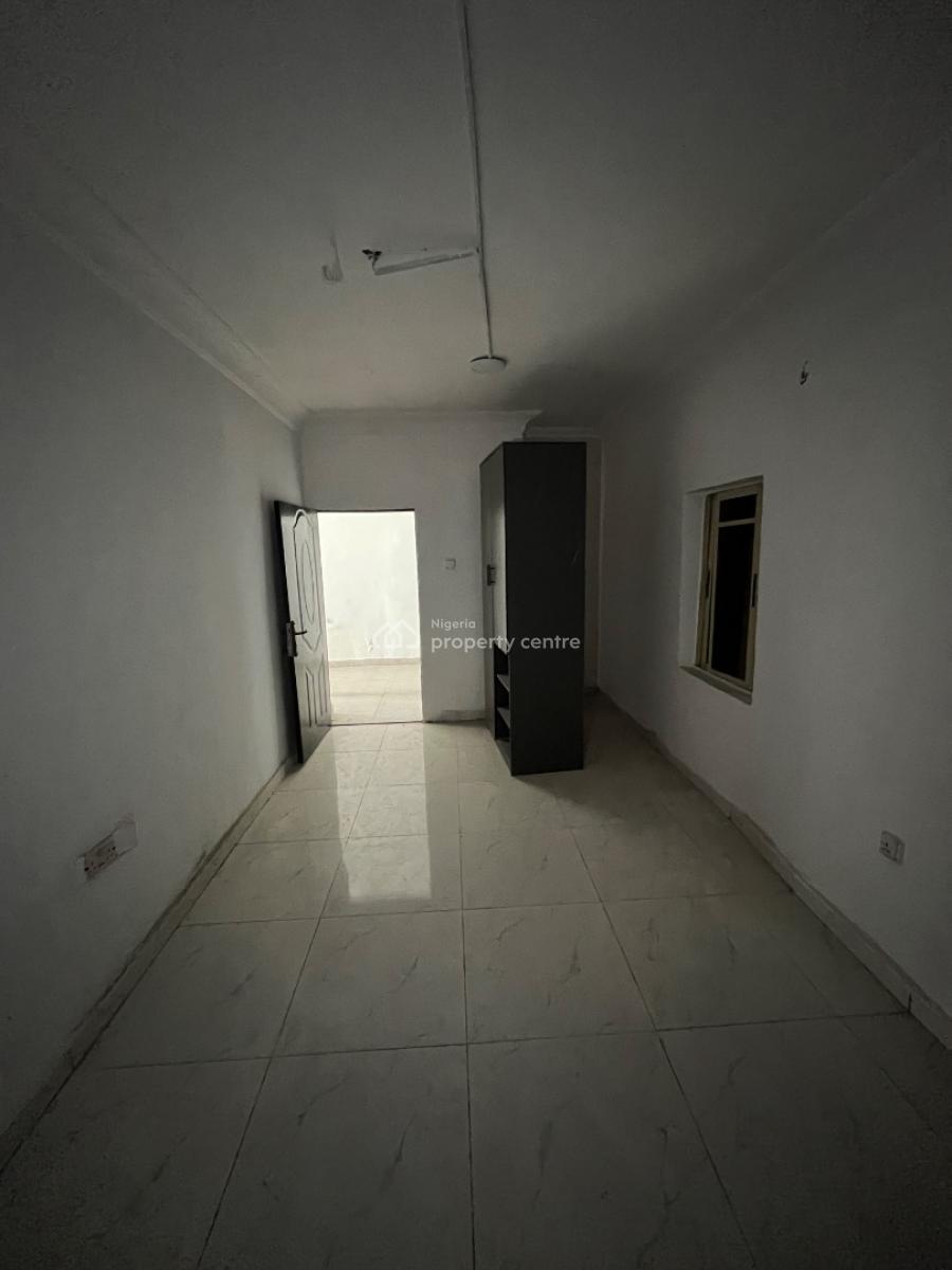 Standard 2bed Apartment in Lekki Phase 1, Lekki Phase 1, Lekki, Lagos, Flat / Apartment for Rent