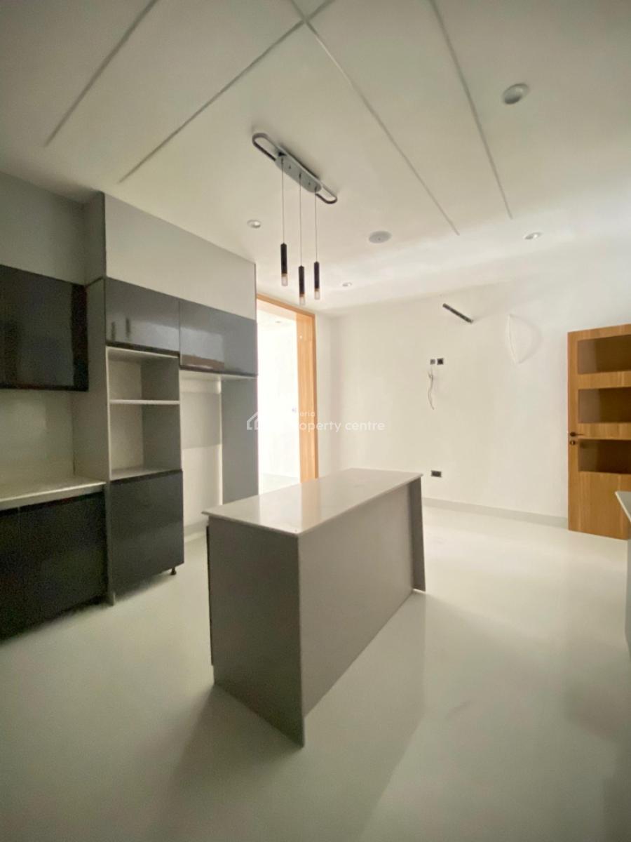 Gorgeous 4 Bedroom Terrace Duplex, Lekki County, Lekki, Lagos, Terraced Duplex for Sale