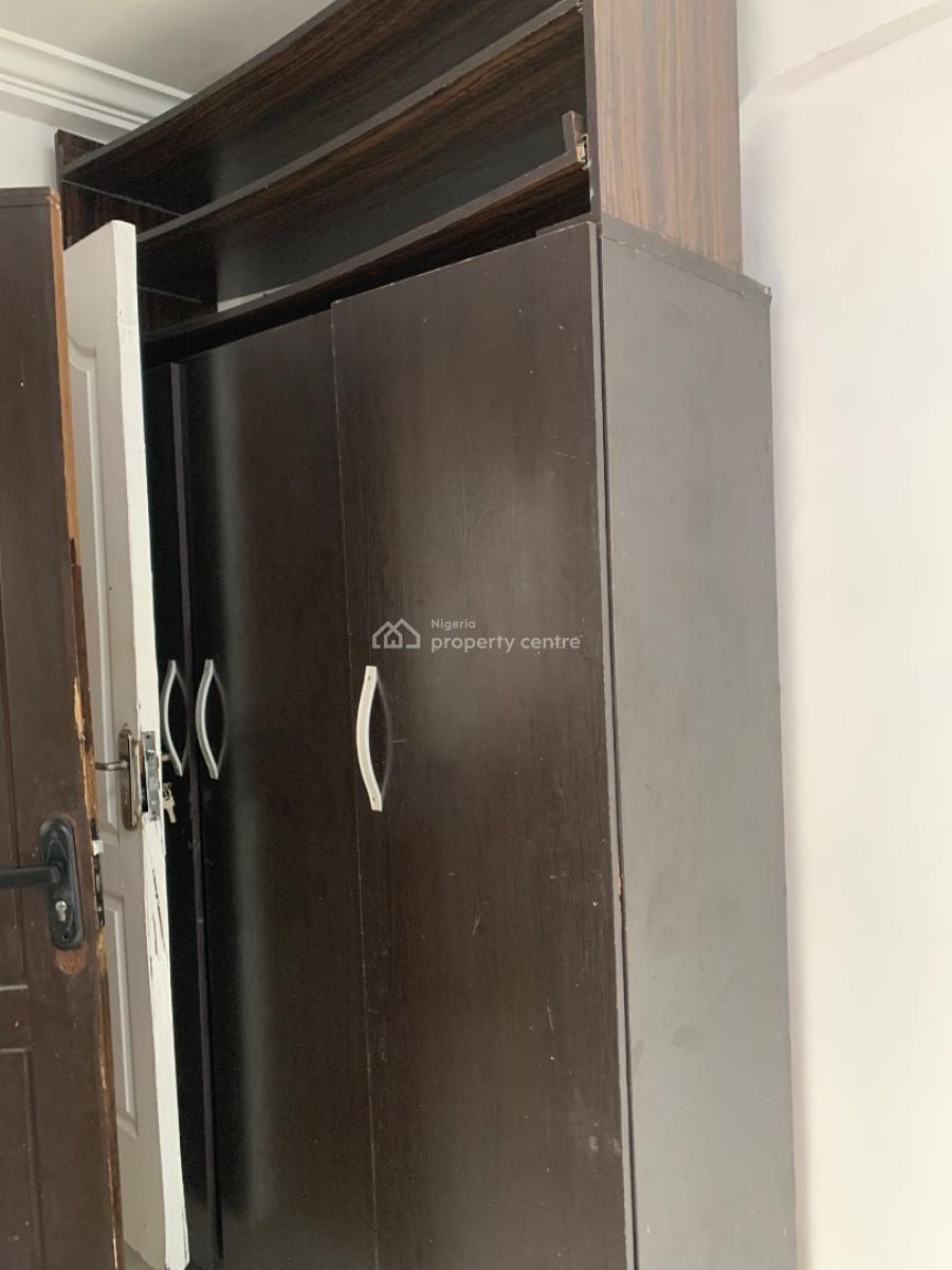 Hot Spacious Self Contain in Lekki Phase1, Off Road 14, Lekki Phase 1, Lekki, Lagos, Self Contain (single Rooms) for Rent