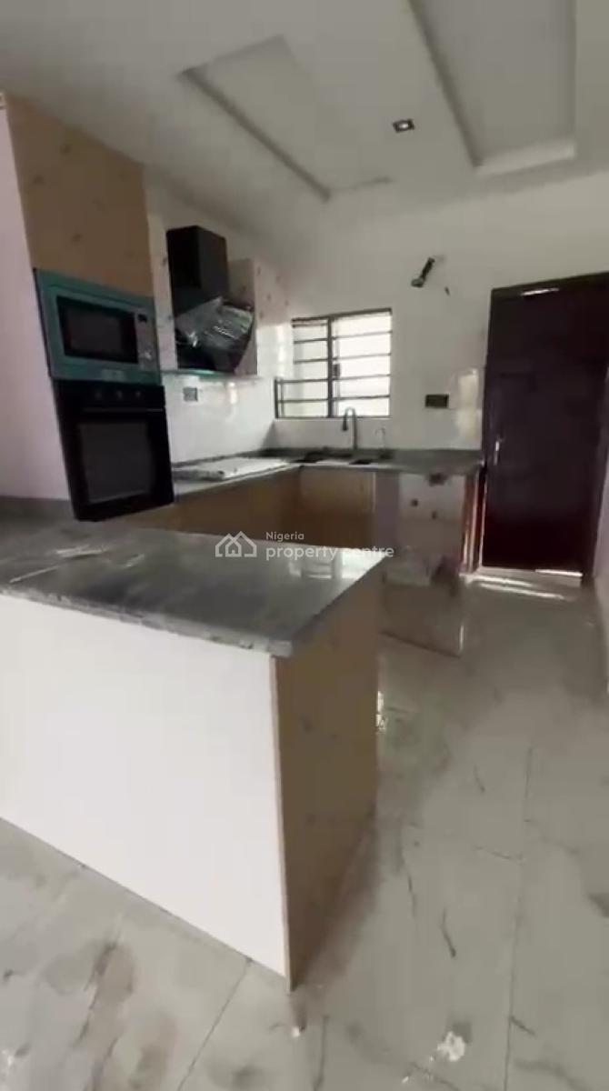 Luxury 2bedroom Flat Ensuit with Open Plan Kitchen, Gra Yaba, Yaba, Lagos, Flat / Apartment for Rent