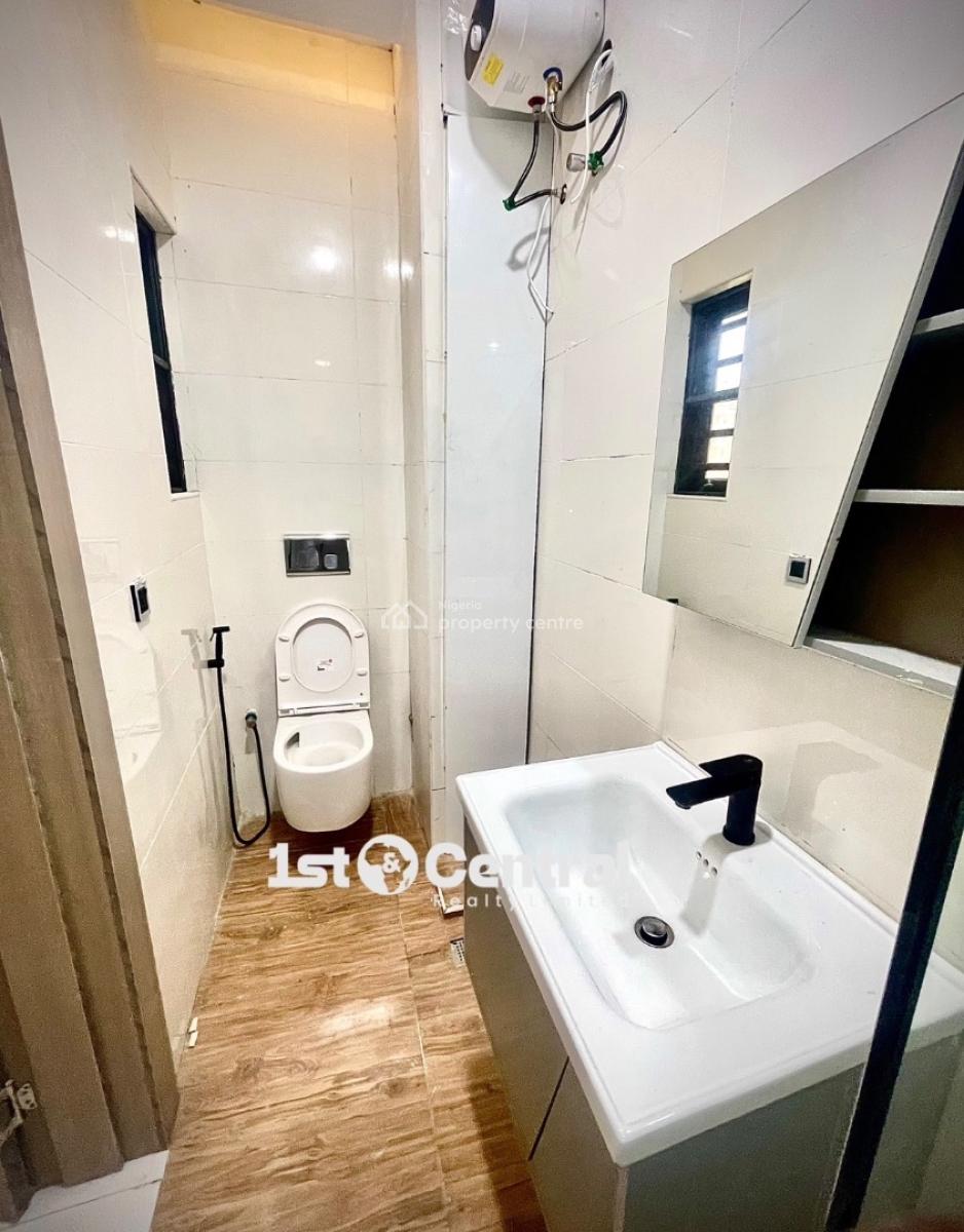 Brand New 1 Bedroom Apartment, Lekki Phase 1, Lekki, Lagos, Flat / Apartment for Sale