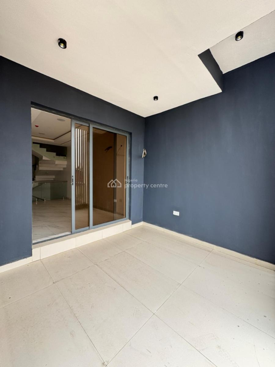 Beautiful 4 Bedroom Terrace Duplex with Bq., Gra, Ogudu, Lagos, Terraced Duplex for Sale