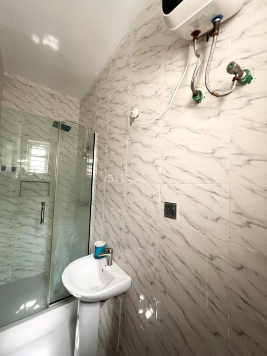4 Bedroom Semi Detached Duplex, Off Domino Pizza Ologolo Lekki Lagos, Ologolo, Lekki, Lagos, Semi-detached Duplex for Rent