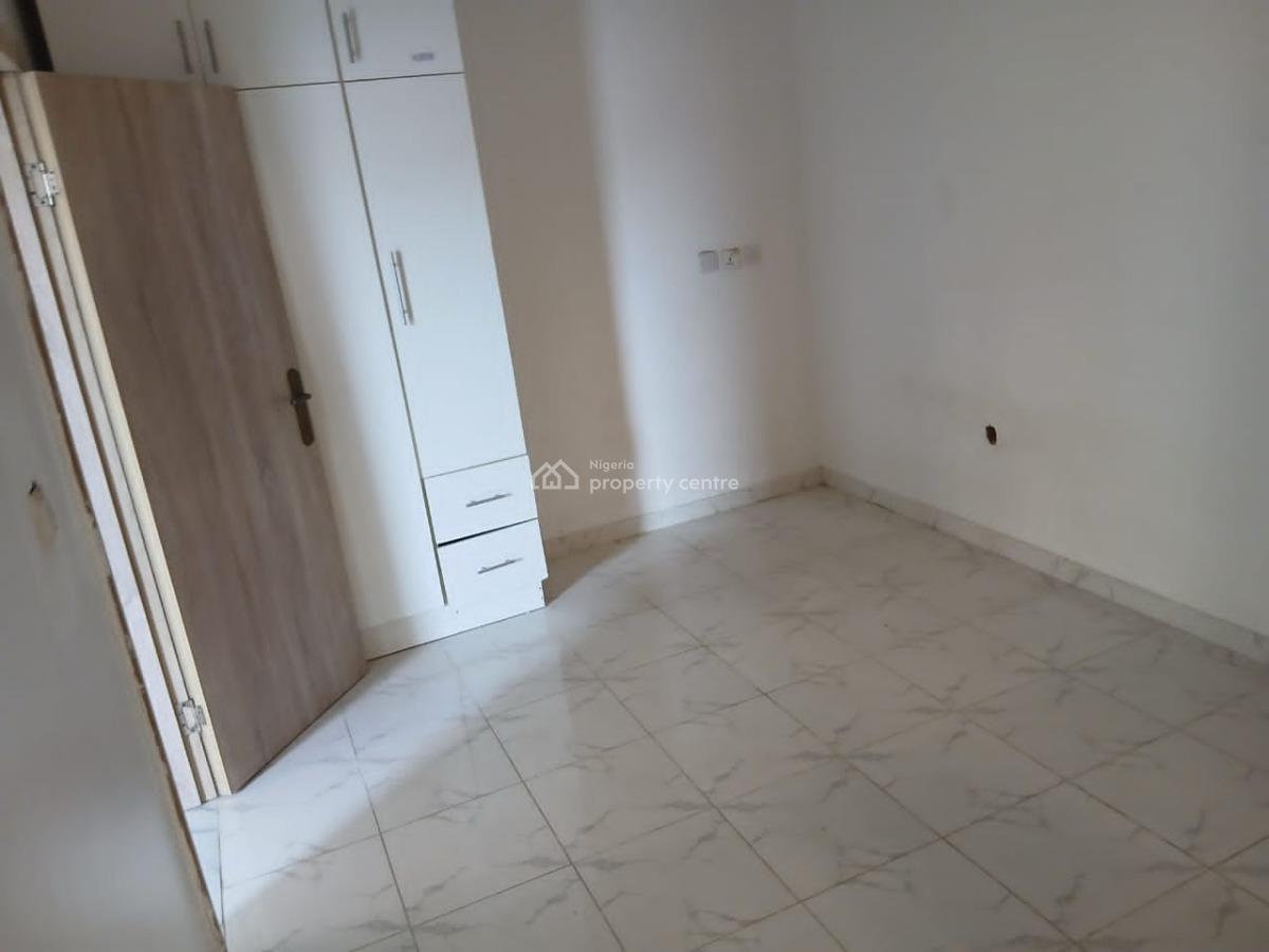 Luxury 2 Bedrooms Flat, Tastefully Managed & Relatively New, Akins Estate, Ajah, Lagos, Flat / Apartment for Rent