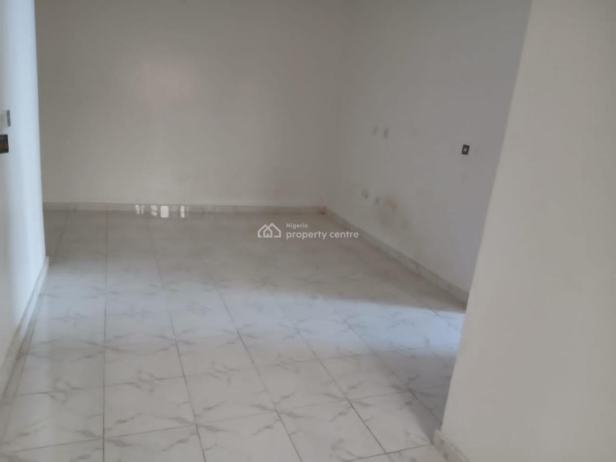 Luxury 2 Bedrooms Flat, Tastefully Managed & Relatively New, Akins Estate, Ajah, Lagos, Flat / Apartment for Rent