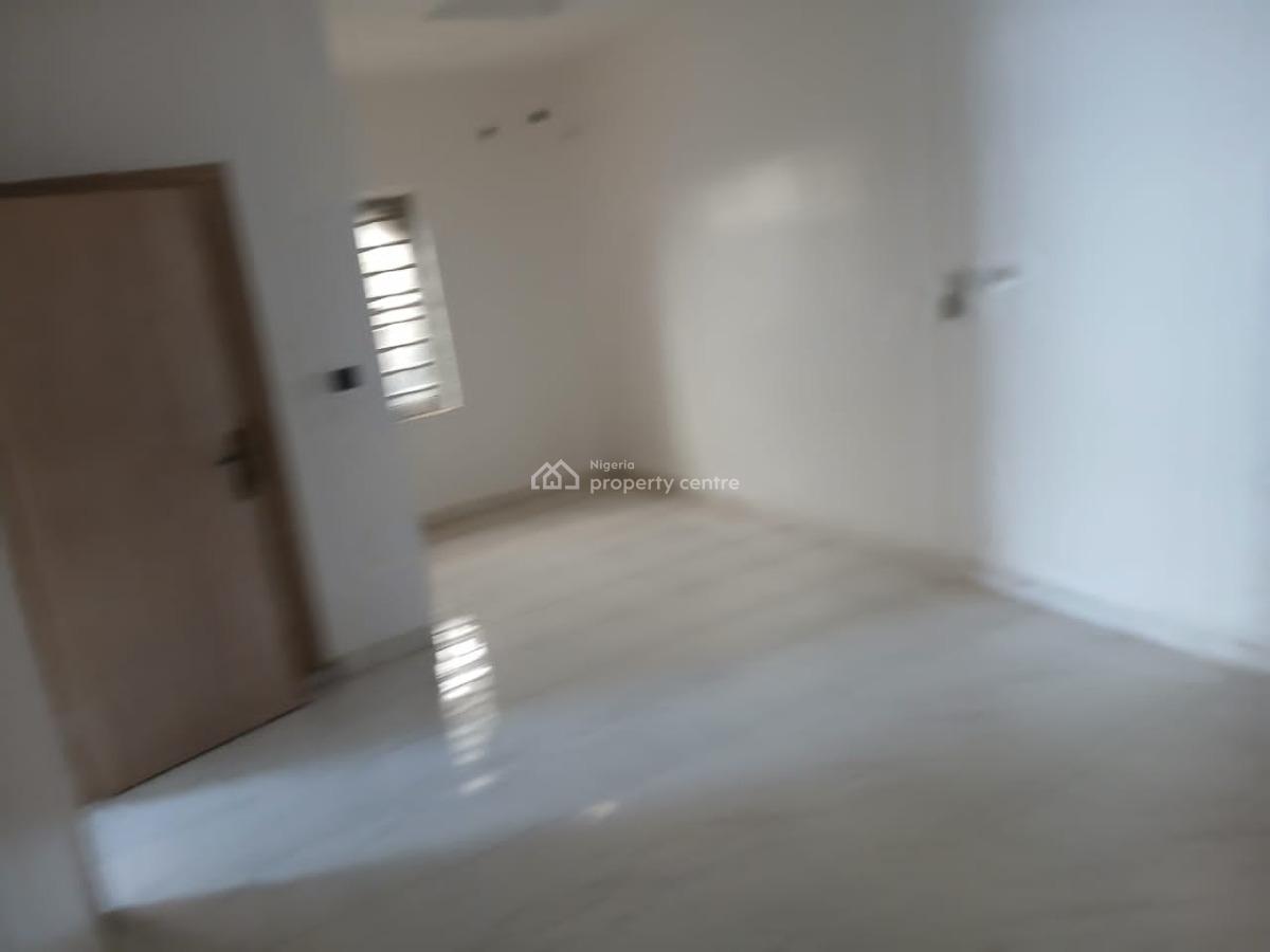Luxury 2 Bedrooms Flat, Tastefully Managed & Relatively New, Akins Estate, Ajah, Lagos, Flat / Apartment for Rent