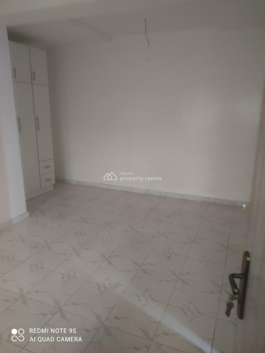 Luxury 2 Bedrooms Flat, Tastefully Managed & Relatively New, Akins Estate, Ajah, Lagos, Flat / Apartment for Rent
