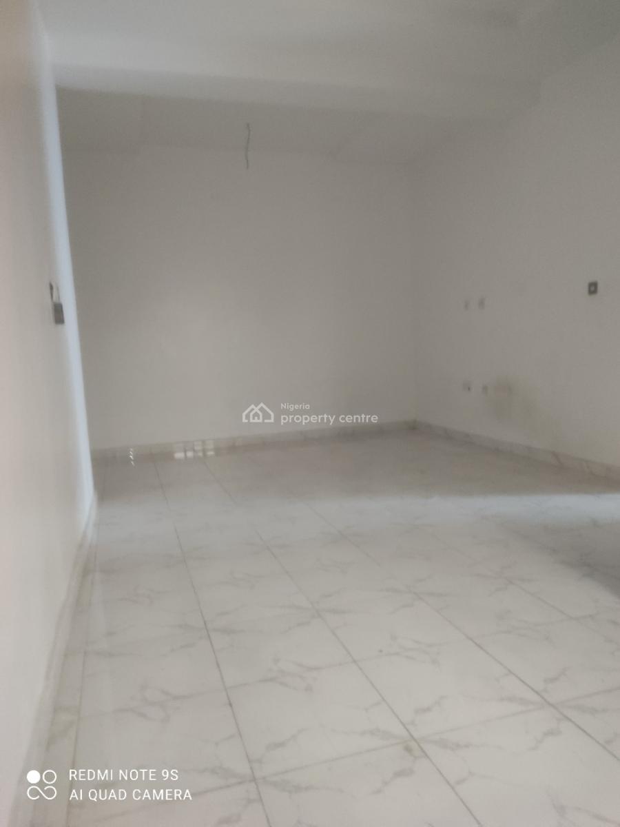 Luxury 2 Bedrooms Flat, Tastefully Managed & Relatively New, Akins Estate, Ajah, Lagos, Flat / Apartment for Rent