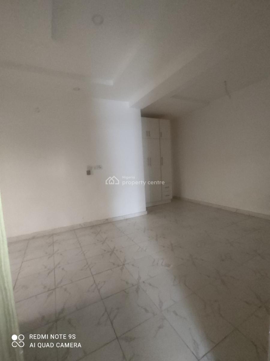 Luxury 2 Bedrooms Flat, Tastefully Managed & Relatively New, Akins Estate, Ajah, Lagos, Flat / Apartment for Rent