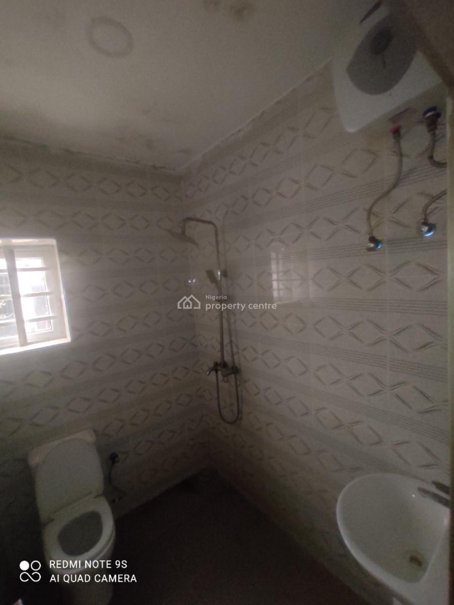 Luxury 2 Bedrooms Flat, Tastefully Managed & Relatively New, Akins Estate, Ajah, Lagos, Flat / Apartment for Rent