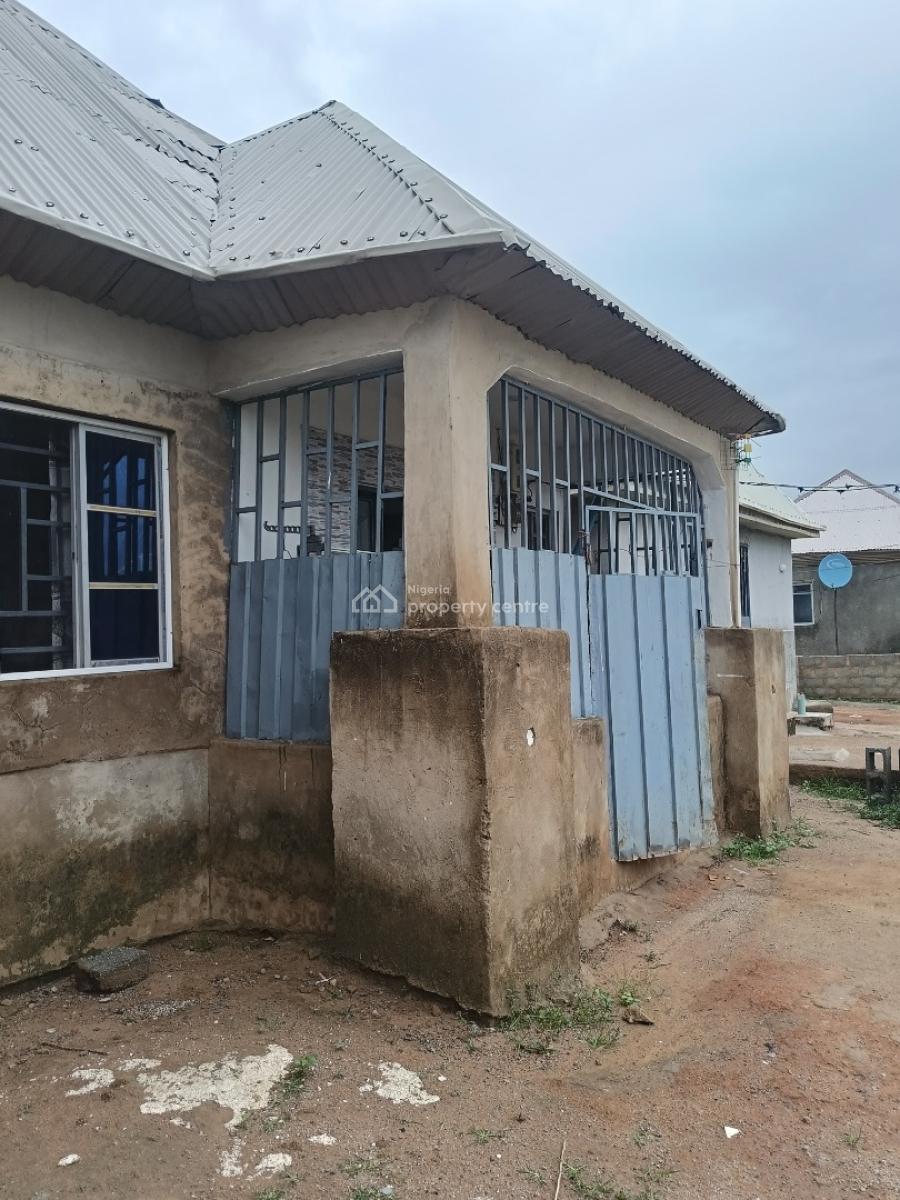 2 Bedroom Bungalow, Kaba, Kagini, Abuja, Detached Bungalow for Sale