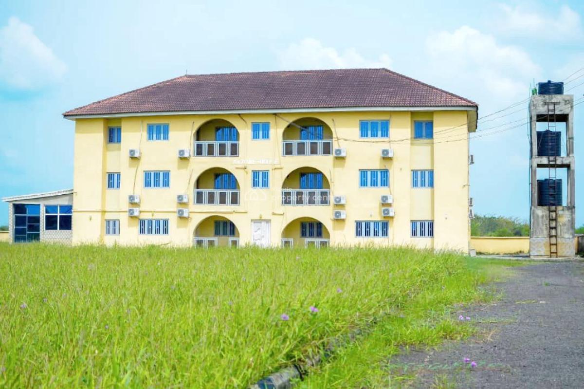 a Well Maintained 3 Bedroom Apartment, Opic, Isheri North, Lagos, Flat / Apartment for Rent