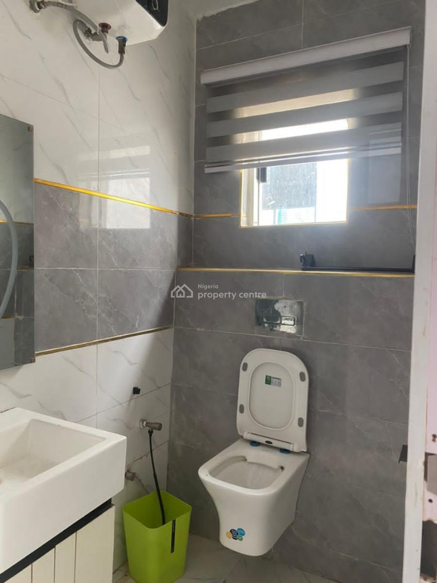 Luxury Ensuit 2 Bedroom Apt with Lift/ Pool and Gas Plant, Gbangbala, Ikate, Lekki, Lagos, Flat / Apartment for Rent