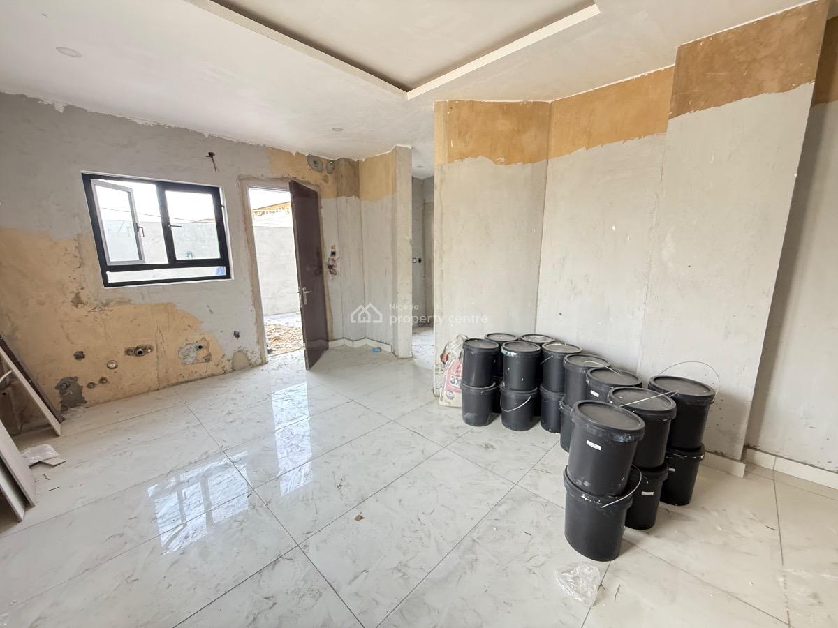 Serviced 1 Bedroom Flat with Elevator, Swimming Pool and Gym, Ikate By Lekki Phase 1, Ikate, Lekki, Lagos, Block of Flats for Sale