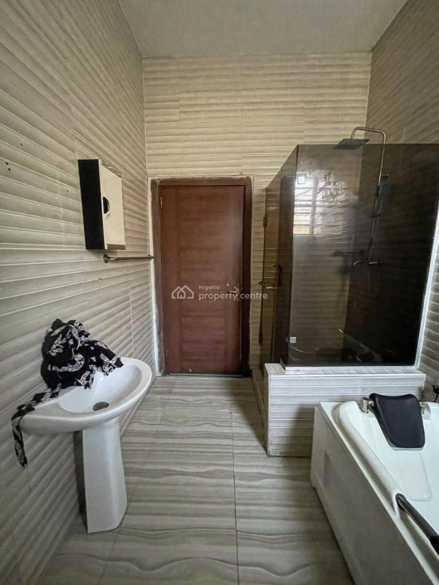 5 Bedroom Duplex with Bq, Osapa, Lekki, Lagos, Office Space for Rent