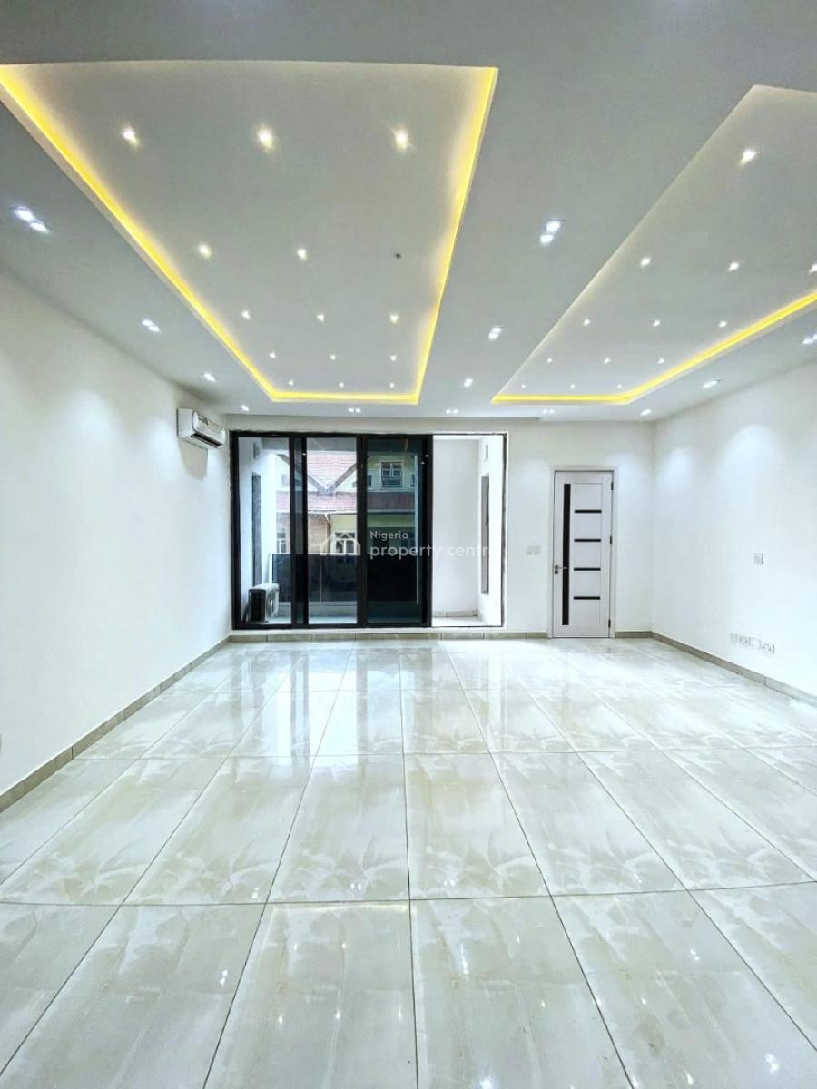 Brand New 3 Bedroom Apartment, Lekki Phase 1, Lekki, Lagos, Flat / Apartment for Sale