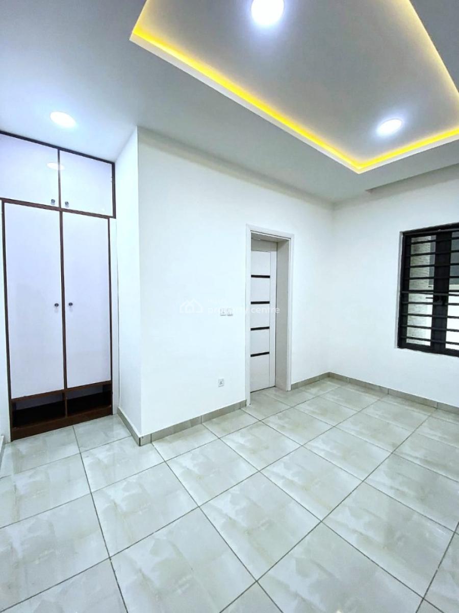 Brand New 3 Bedroom Apartment, Lekki Phase 1, Lekki, Lagos, Flat / Apartment for Rent