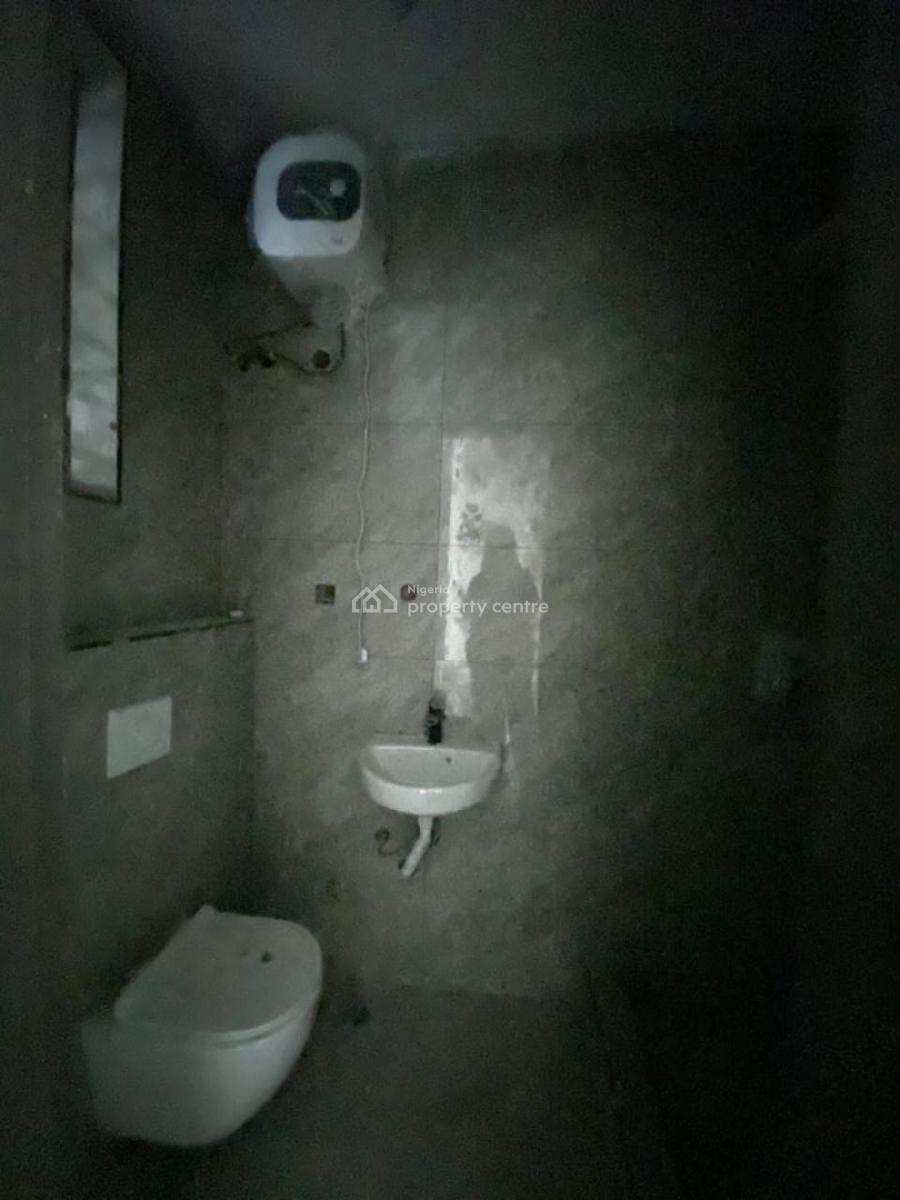 Excellent Spacious 2 Bedroom Apartment, Ikate, Lekki, Lagos, Flat / Apartment for Sale