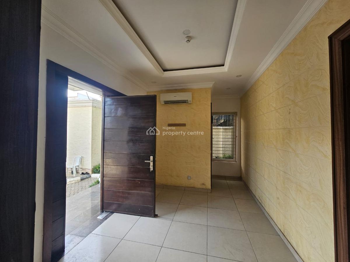 Well Maintained and Tastefully Finished 4 Bedroom Fully Serviced Terra, Banana Island, Ikoyi, Lagos, Terraced Duplex for Rent