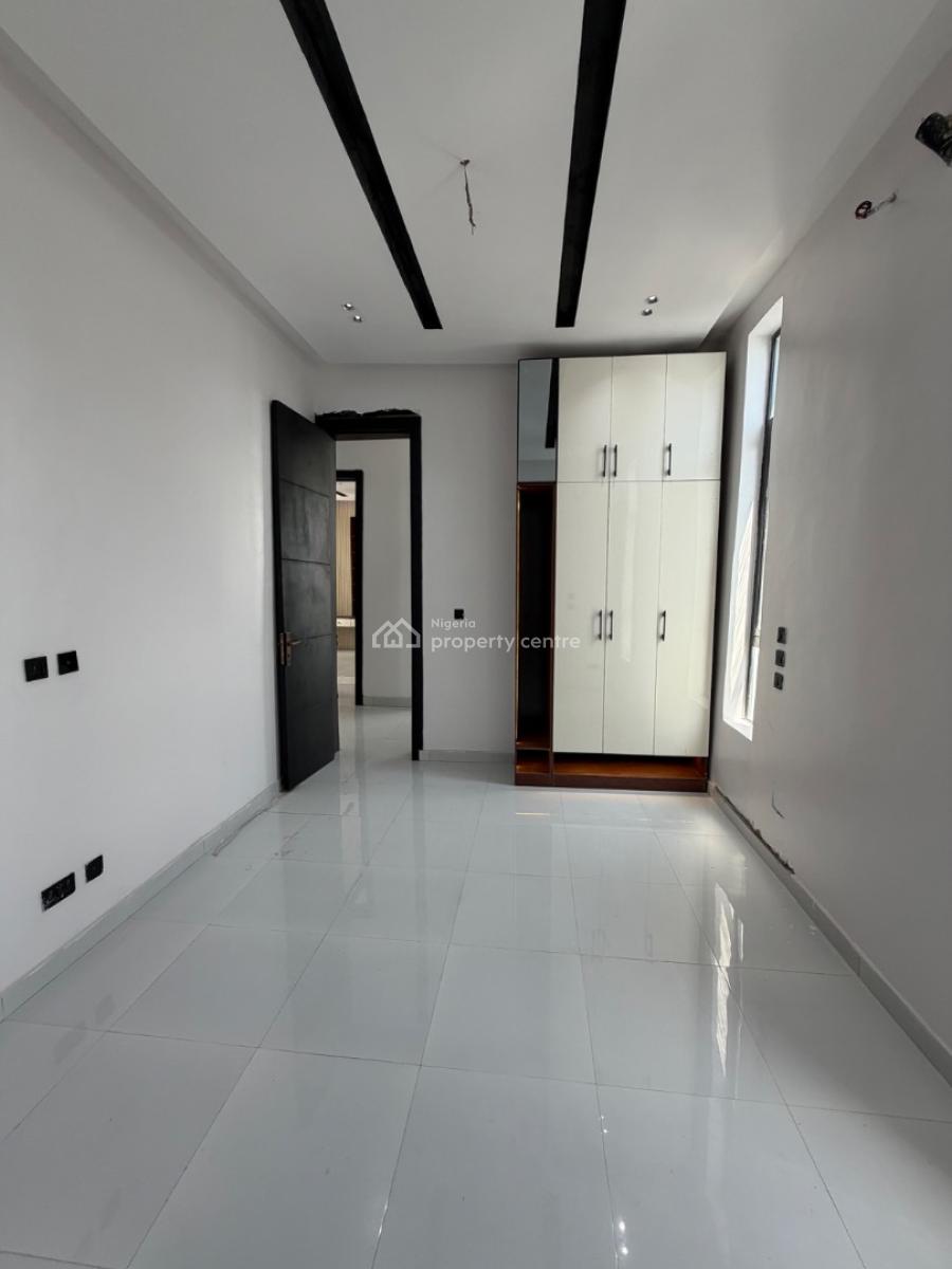 Spacious 5 Bedroom Fully Detached House with Pool, Lekki Palm, Ajah, Lagos, Detached Duplex for Sale
