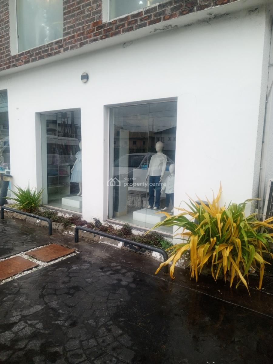 Open Office Space on a Commercial Road, Durosimi Etti, Lekki Phase 1, Lekki, Lagos, Office Space for Rent
