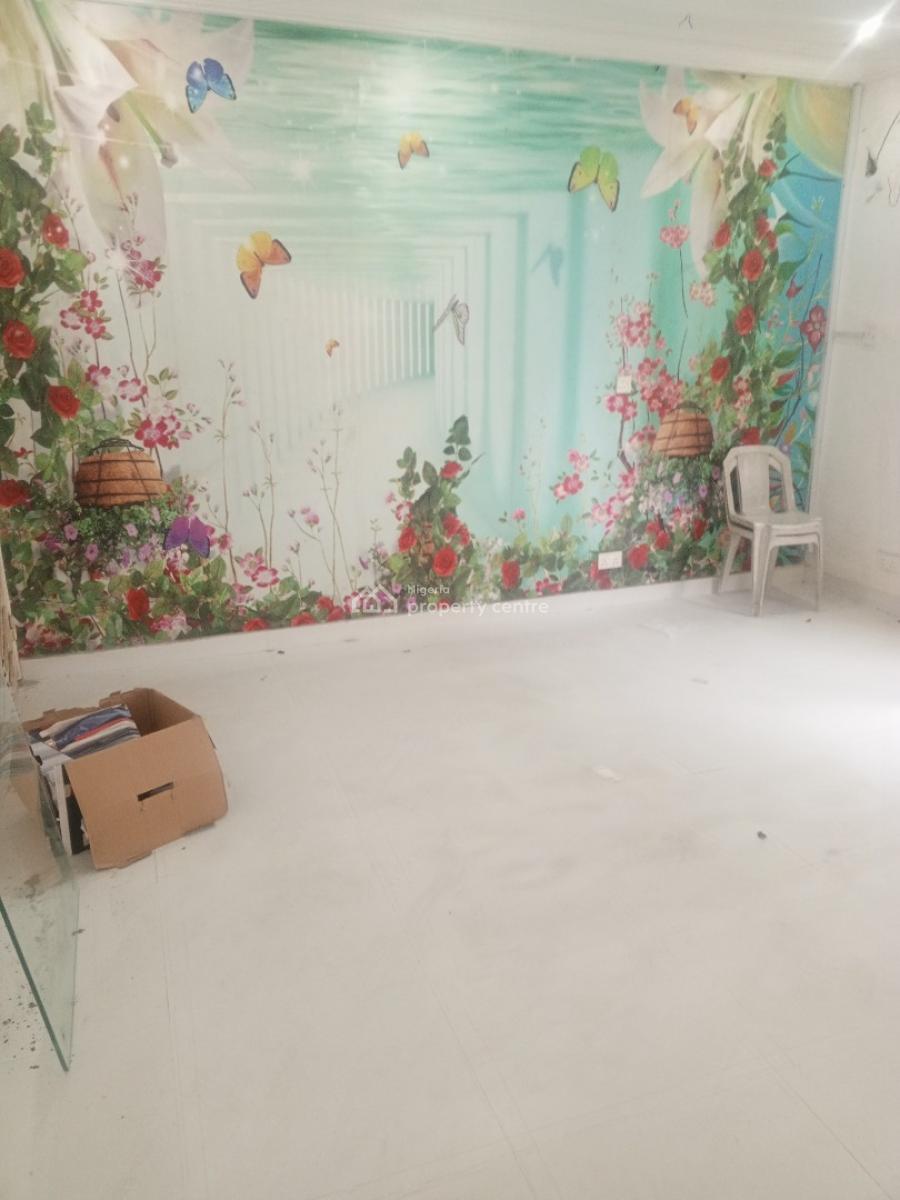 Open Office Space on a Commercial Road, Durosimi Etti, Lekki Phase 1, Lekki, Lagos, Office Space for Rent
