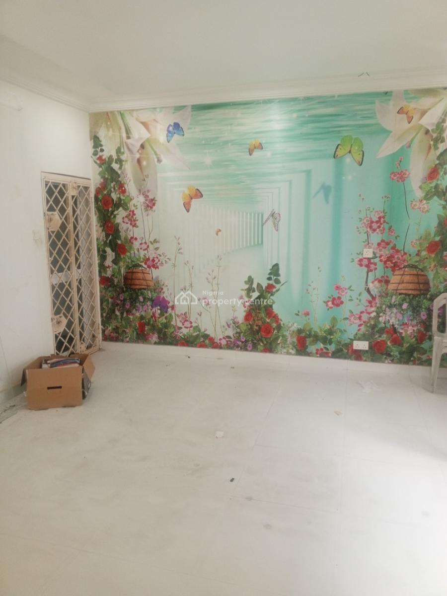 Open Office Space on a Commercial Road, Durosimi Etti, Lekki Phase 1, Lekki, Lagos, Office Space for Rent