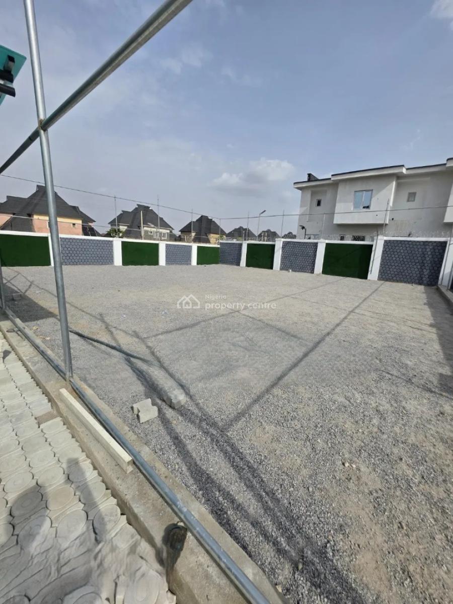 Luxury 3 Bedroom Bungalow Penthouse with Excellent Facilities in Lugbe, Lugbe District. Abuja - Nigeria., Sabon Lugbe, Lugbe District, Abuja, Detached Bungalow for Sale
