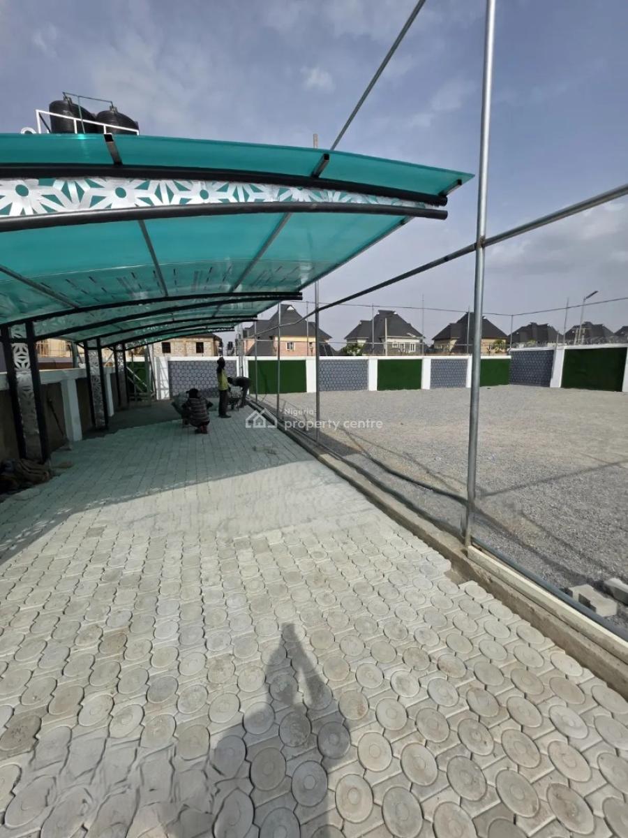 Luxury 3 Bedroom Bungalow Penthouse with Excellent Facilities in Lugbe, Lugbe District. Abuja - Nigeria., Sabon Lugbe, Lugbe District, Abuja, Detached Bungalow for Sale