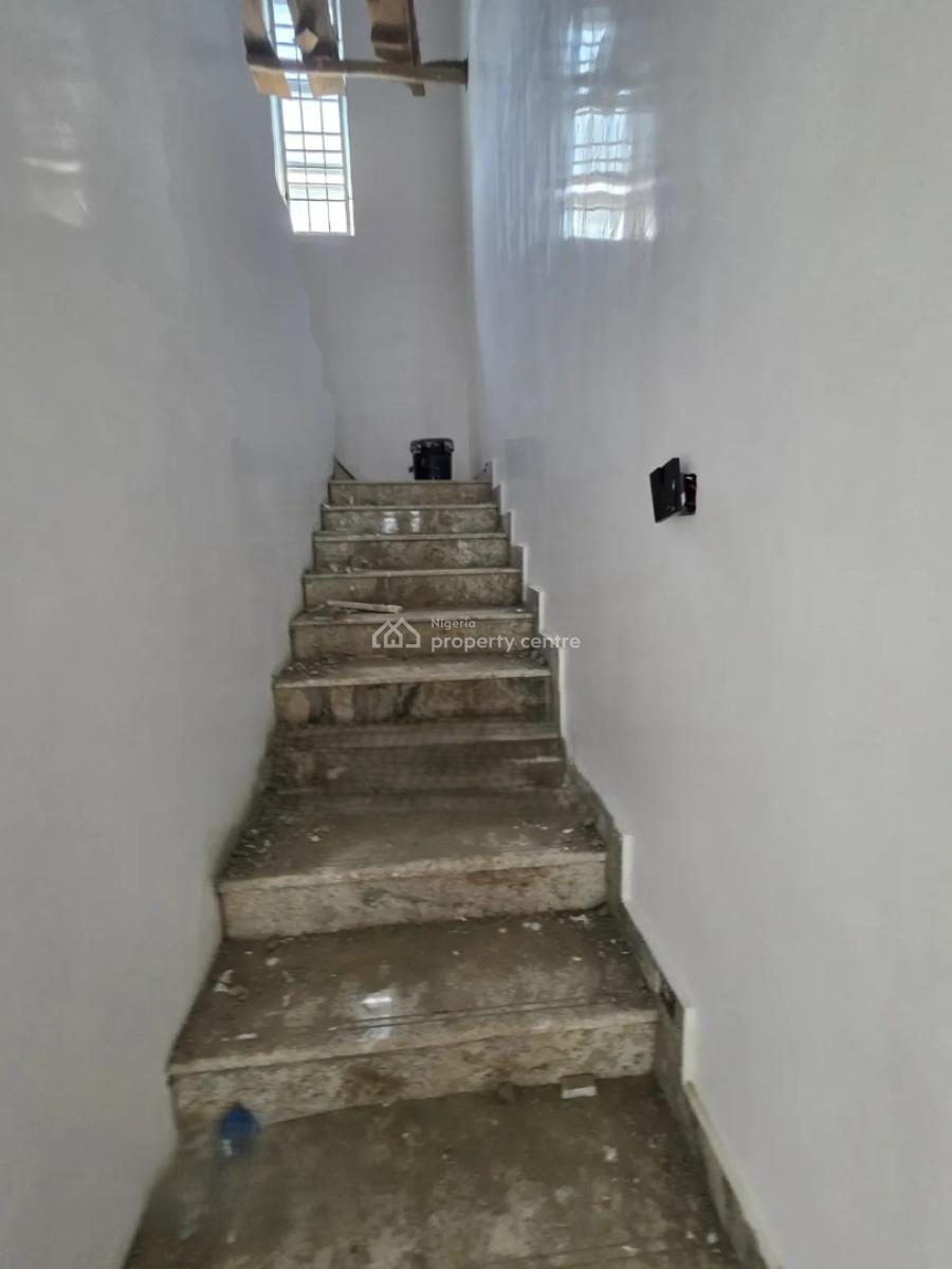 Luxury 3 Bedroom Bungalow Penthouse with Excellent Facilities in Lugbe, Lugbe District. Abuja - Nigeria., Sabon Lugbe, Lugbe District, Abuja, Detached Bungalow for Sale