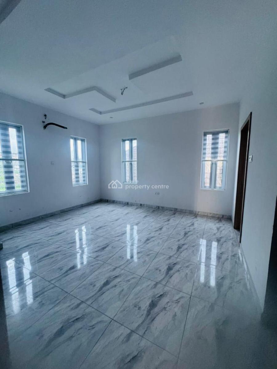 Lovely 4 Bedroom Semi Detached Home with Bq, Anthony, Maryland, Lagos, Semi-detached Duplex for Sale