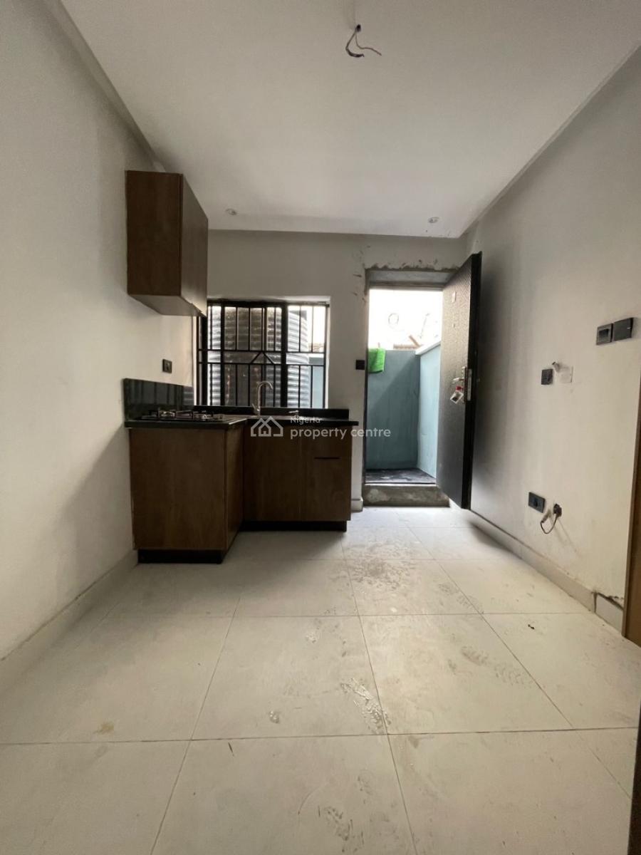 1bedroom Bq, Ikota, Ikota, Lekki, Lagos, Flat / Apartment for Rent