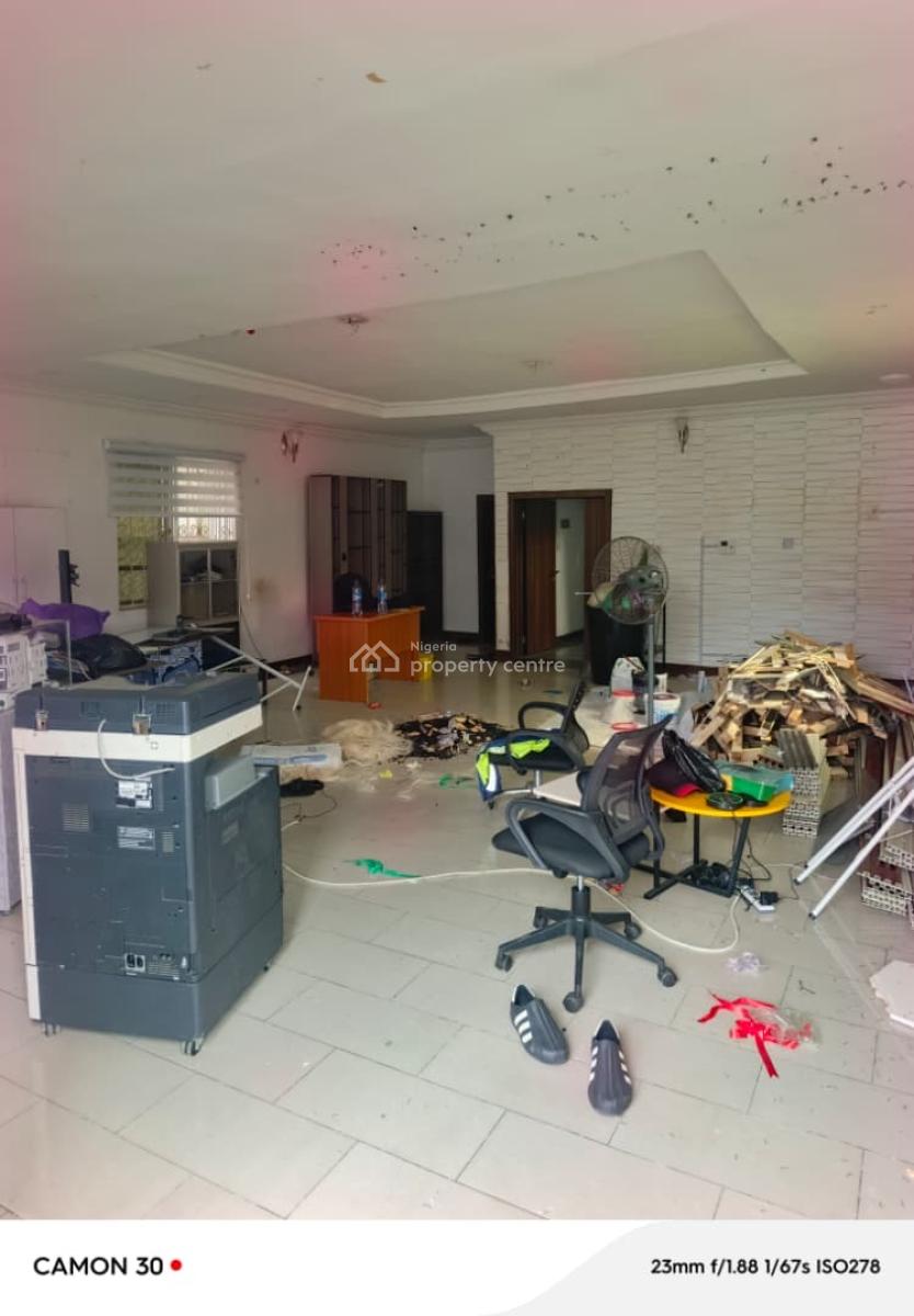 Well Maintained 6 Bedroom Fully Detached House with Massive 2 Bq, Lekki Phase 1, Lekki, Lagos, Detached Duplex for Rent