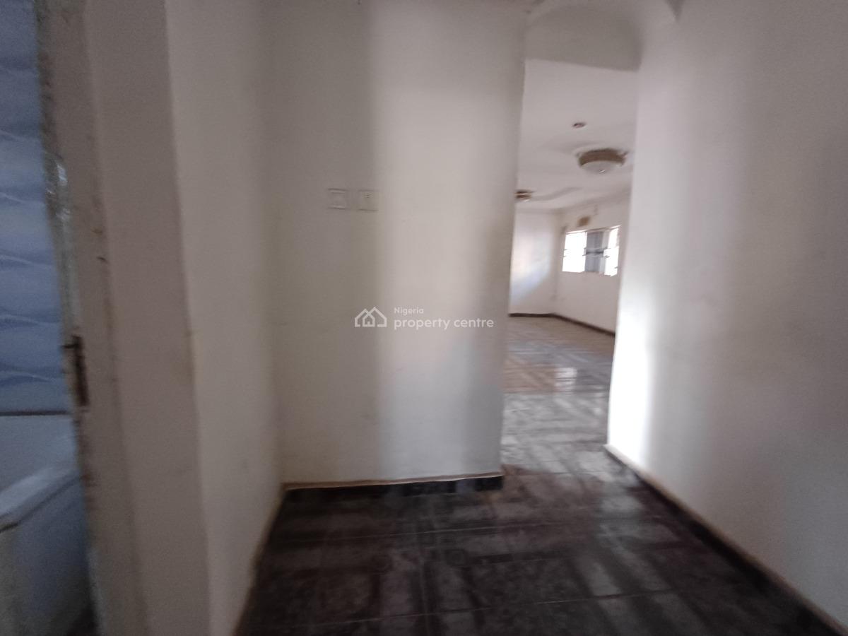 150sqm Office Space on The Ground Floor, Zone 2, Wuse, Abuja, Office Space for Rent