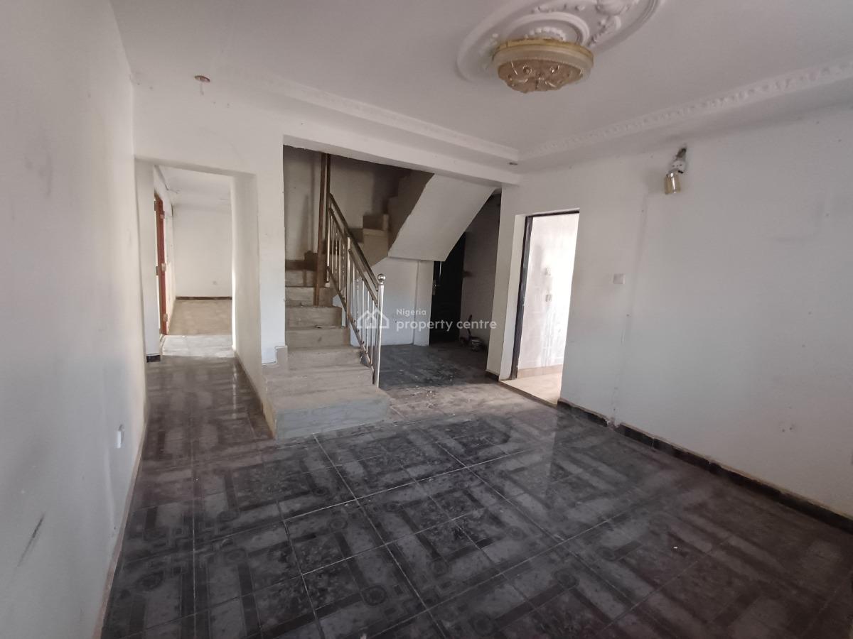 150sqm Office Space on The Ground Floor, Zone 2, Wuse, Abuja, Office Space for Rent