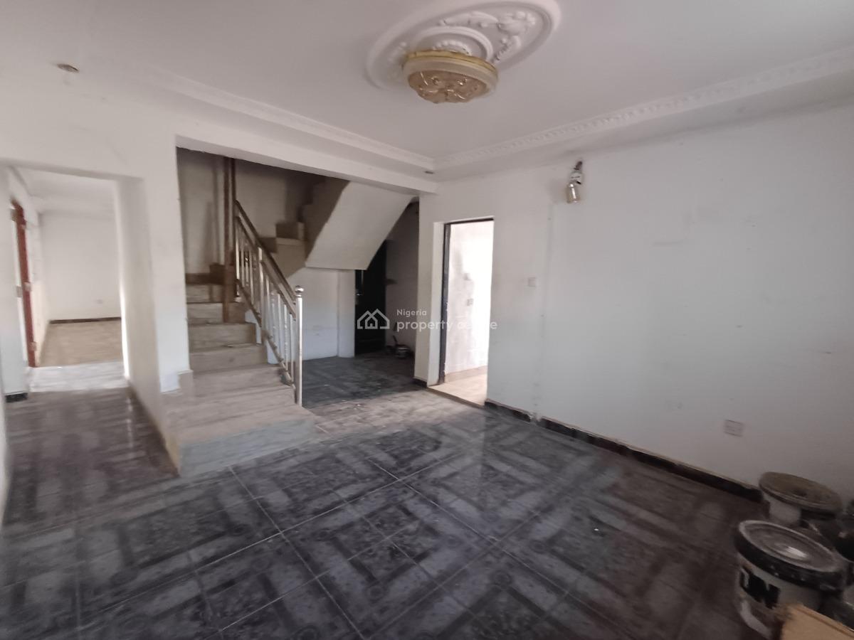 150sqm Office Space on The Ground Floor, Zone 2, Wuse, Abuja, Office Space for Rent