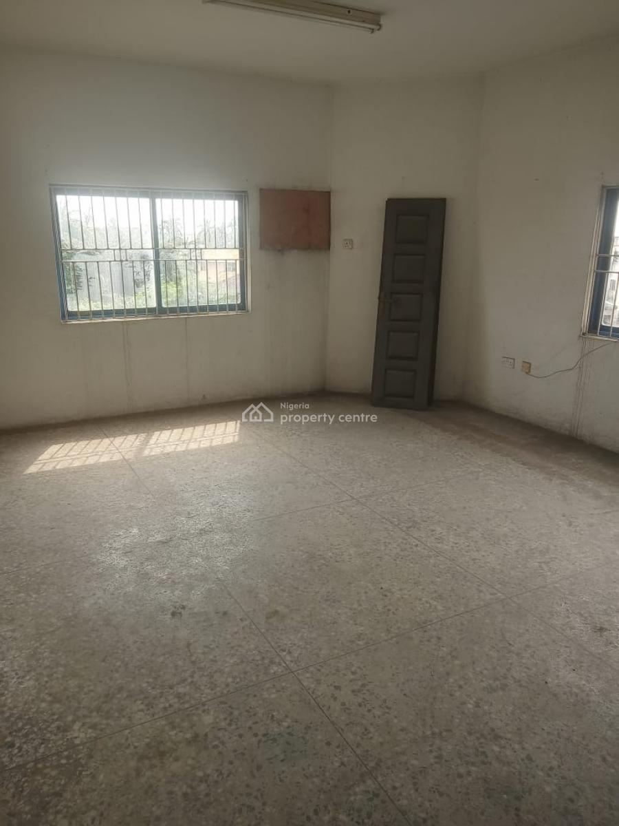 12 Spacious Offices 451sqm,  	1 Spacious Reception,  	5 Toilets,  , Apapa, Lagos, Commercial Property for Rent
