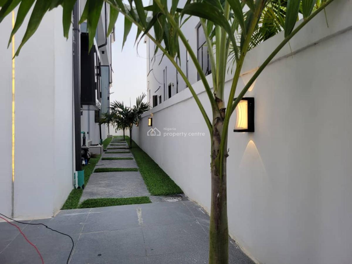 Luxury Built and Exclusive 5 Bedroom Fully Detached Duplex in Chevron, Chevron Lekki Lagos, Lekki Phase 2, Lekki, Lagos, Detached Duplex for Sale