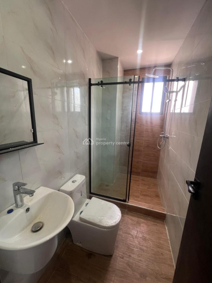 2 Bedroom Apartment Available, Off Fredom Way, Lekki, Lagos, Block of Flats for Sale