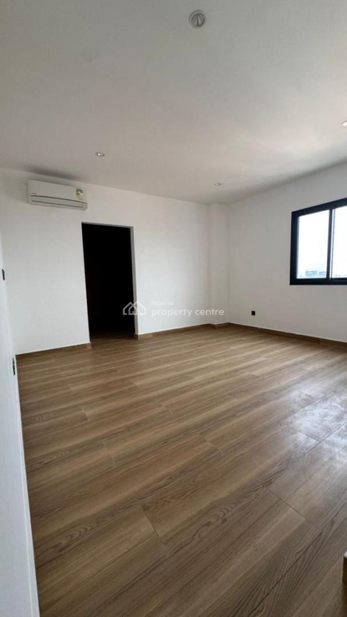 Decent and Serviced 3 Bedroom Flat, Banana Island, Ikoyi, Lagos, Flat / Apartment for Rent