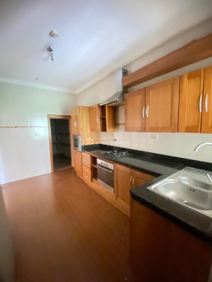 Modern 3 Bedroom Spacious Service Apartment with Swimming Pool and Gym, Banana Island, Ikoyi, Lagos, Flat / Apartment for Rent