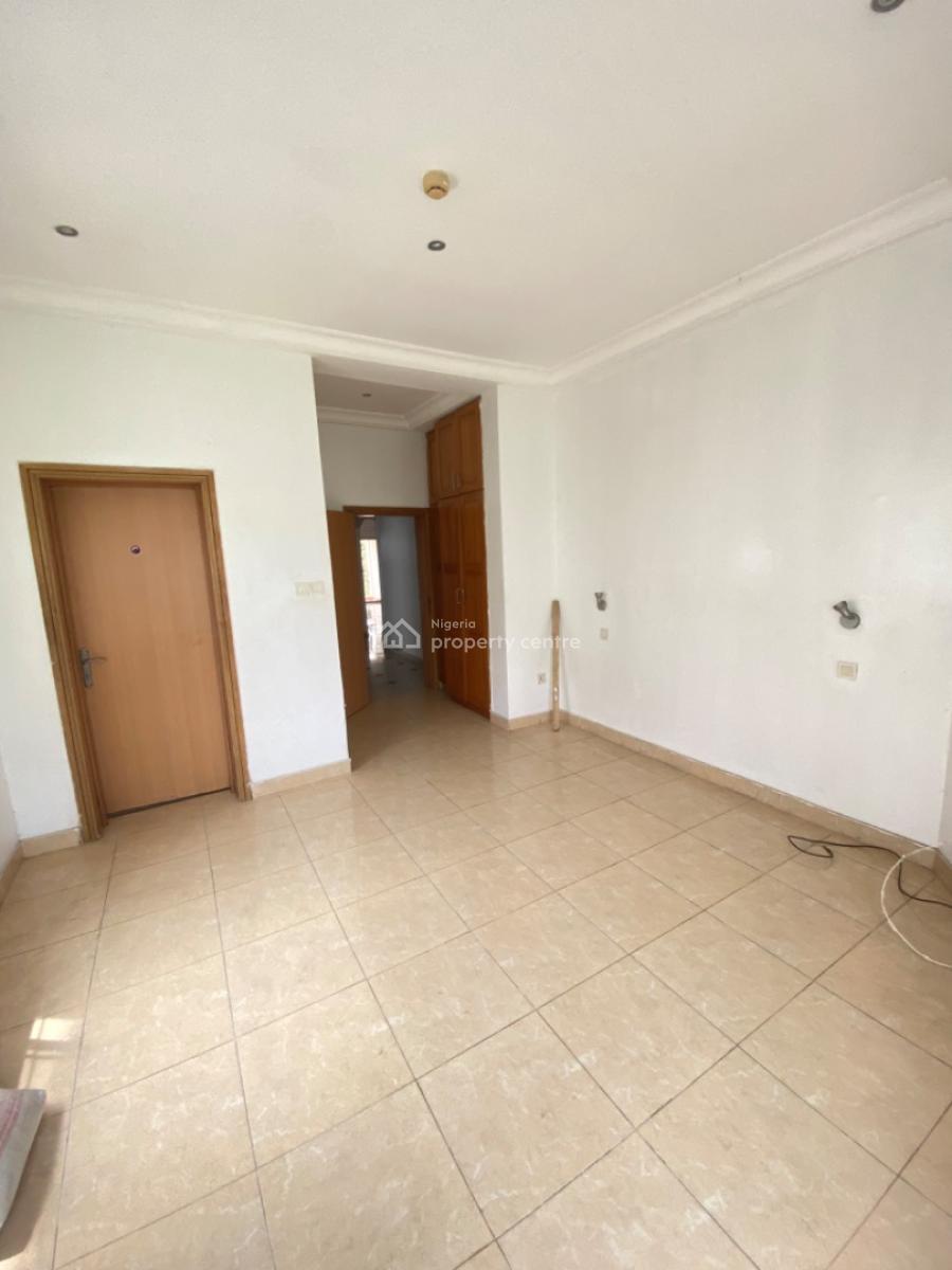 Modern 3 Bedroom Spacious Service Apartment with Swimming Pool and Gym, Banana Island, Ikoyi, Lagos, Flat / Apartment for Rent