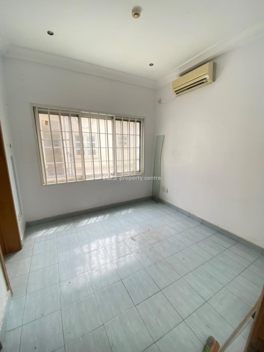 Modern 3 Bedroom Spacious Service Apartment with Swimming Pool and Gym, Banana Island, Ikoyi, Lagos, Flat / Apartment for Rent