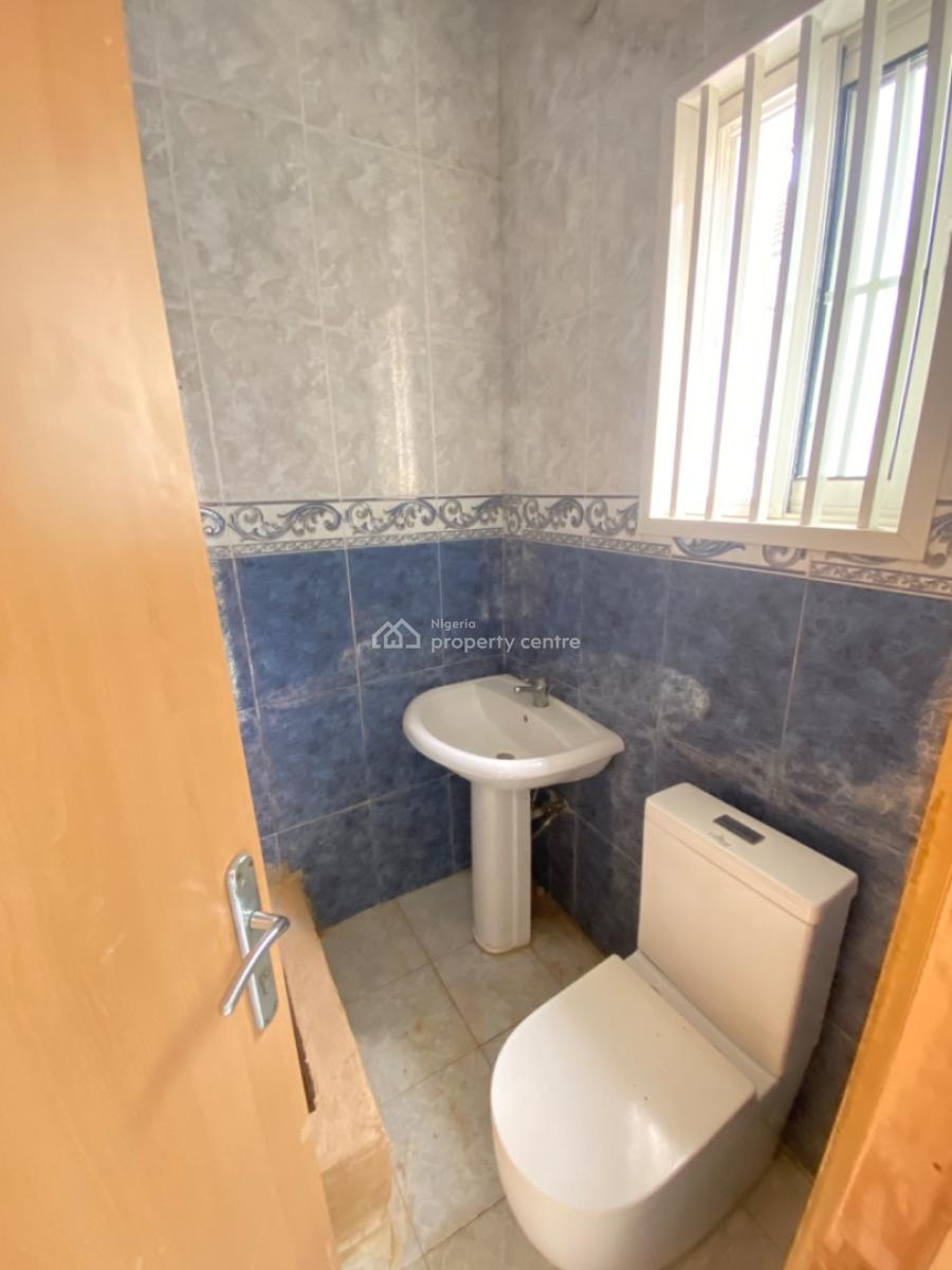 Modern 3 Bedroom Spacious Service Apartment with Swimming Pool and Gym, Banana Island, Ikoyi, Lagos, Flat / Apartment for Rent
